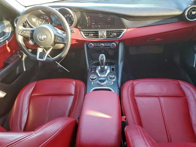 2021 ALFA ROMEO GIULIA SPORT  