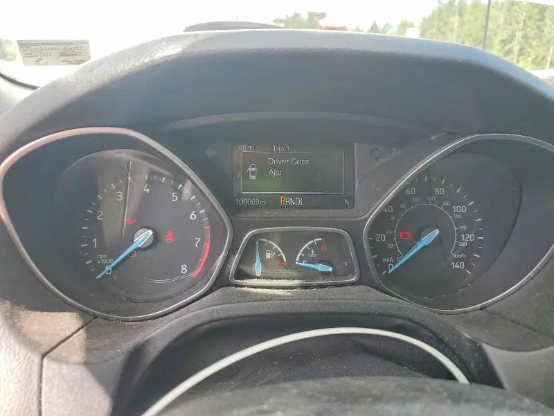 2016 FORD FOCUS SE  