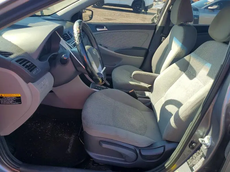 2014 HYUNDAI ACCENT GLS  