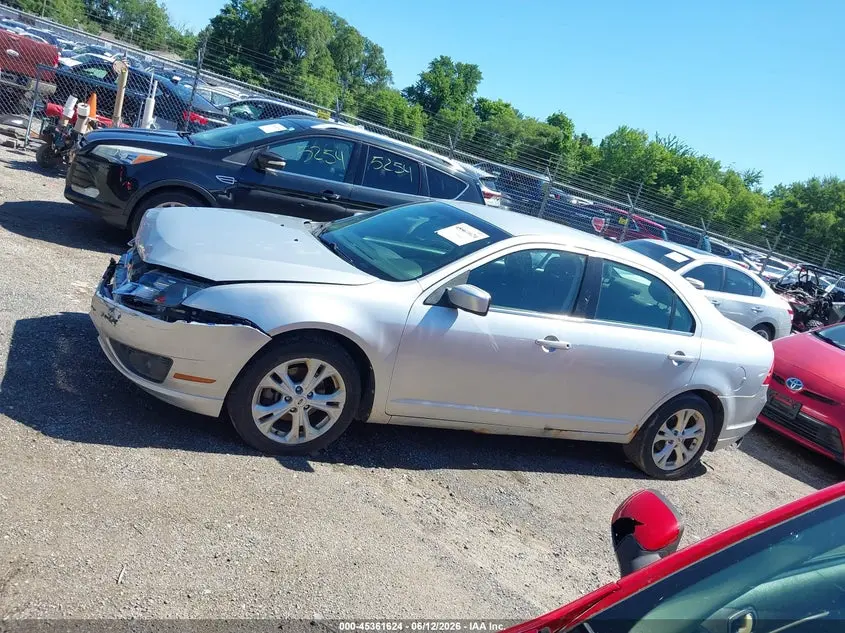 2012 FORD FUSION SE