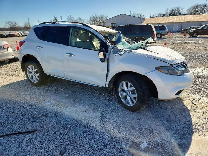2013 NISSAN MURANO S  
