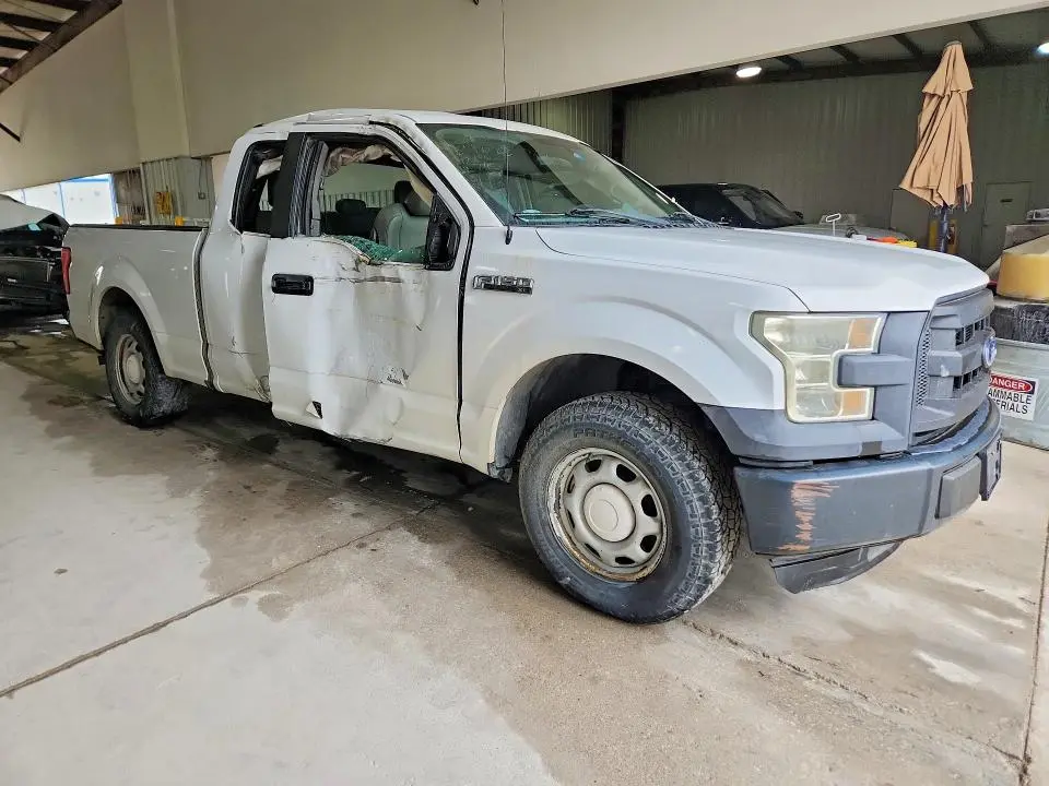 2015 FORD F150 SUPER CAB  