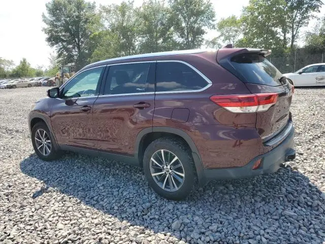 2019 TOYOTA HIGHLANDER SE  