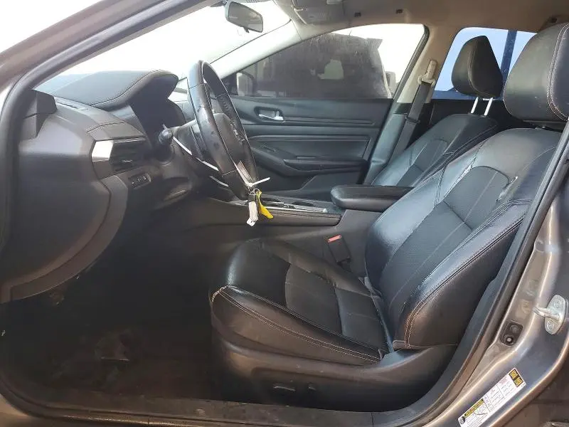 2020 NISSAN ALTIMA SR  