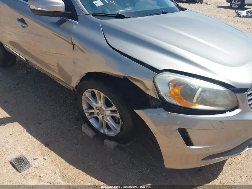 2016 VOLVO XC60 T5 DRIVE-E PLATINUM
