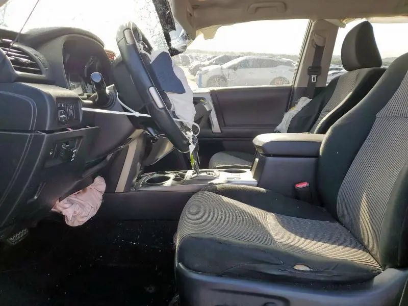 2015 TOYOTA 4RUNNER SR5  