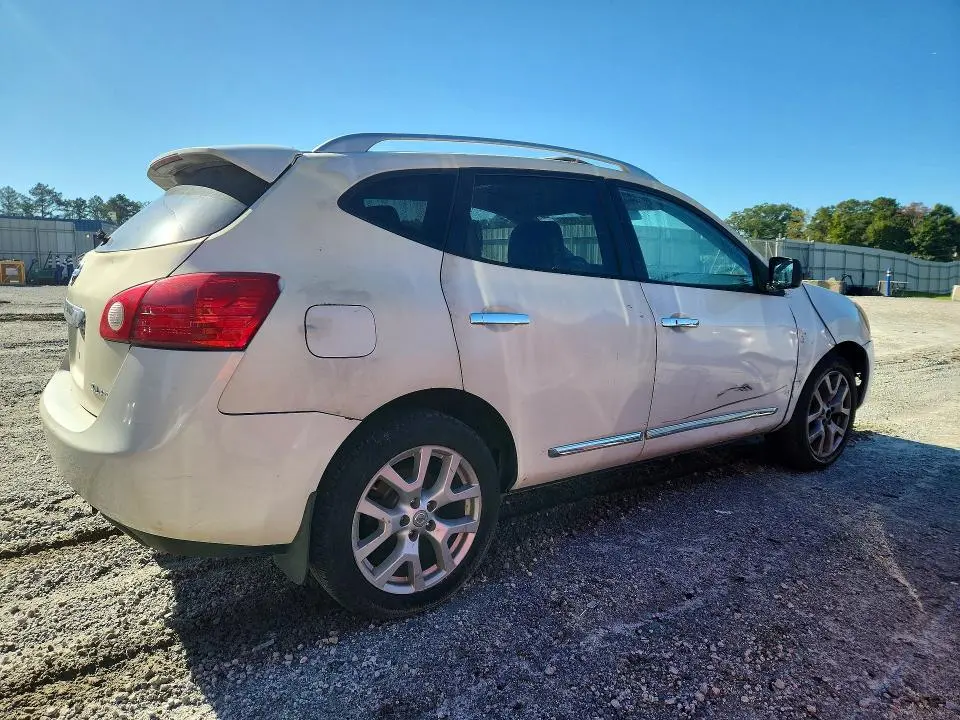 2012 NISSAN ROGUE S  
