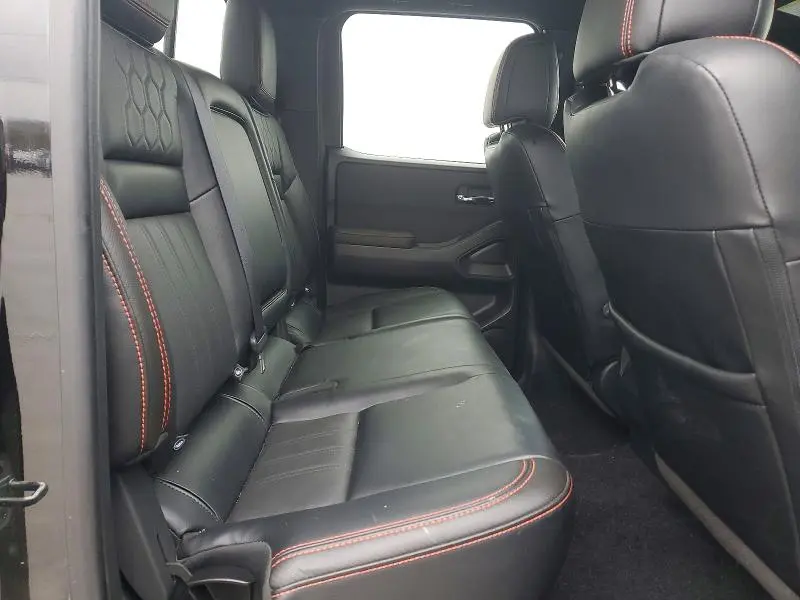 2024 NISSAN FRONTIER S  