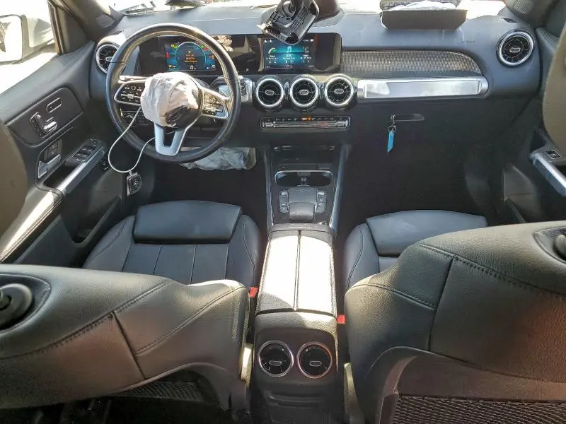 2023 MERCEDES-BENZ GLB 250 4MATIC  