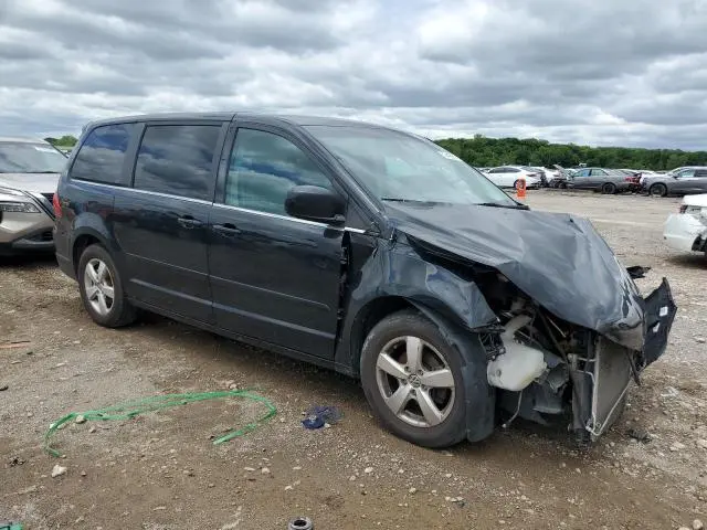 2010 VOLKSWAGEN ROUTAN SE  