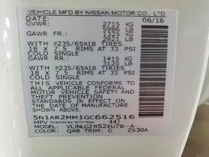 2016 NISSAN PATHFINDER SL  