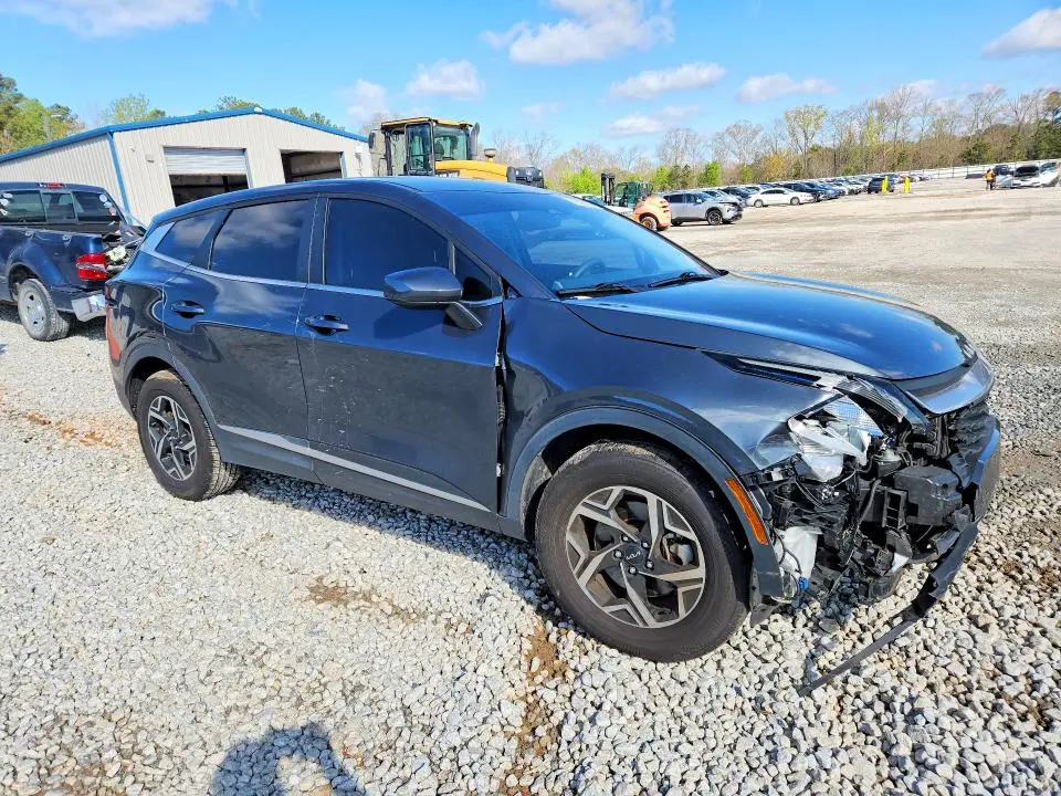 2023 KIA SPORTAGE LX  
