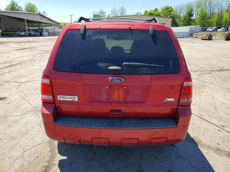 2012 FORD ESCAPE XLT  