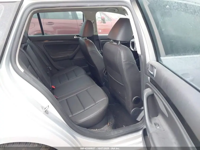 2014 VOLKSWAGEN JETTA SPORTWAGEN 2.0L TDI