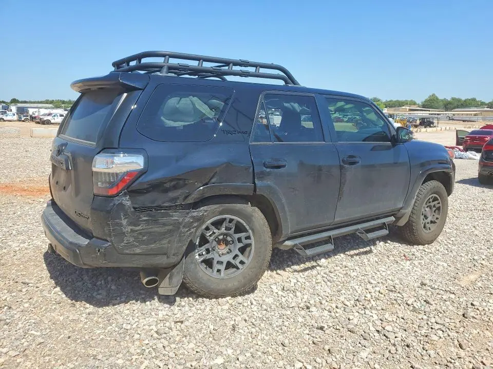 2024 TOYOTA 4RUNNER TRD PRO  
