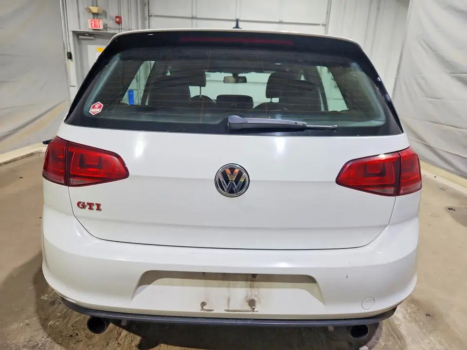 2017 VOLKSWAGEN GTI S/SE  