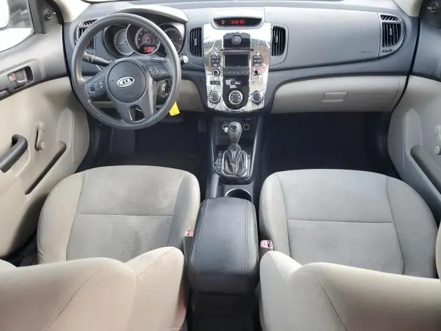 2011 KIA FORTE LX  