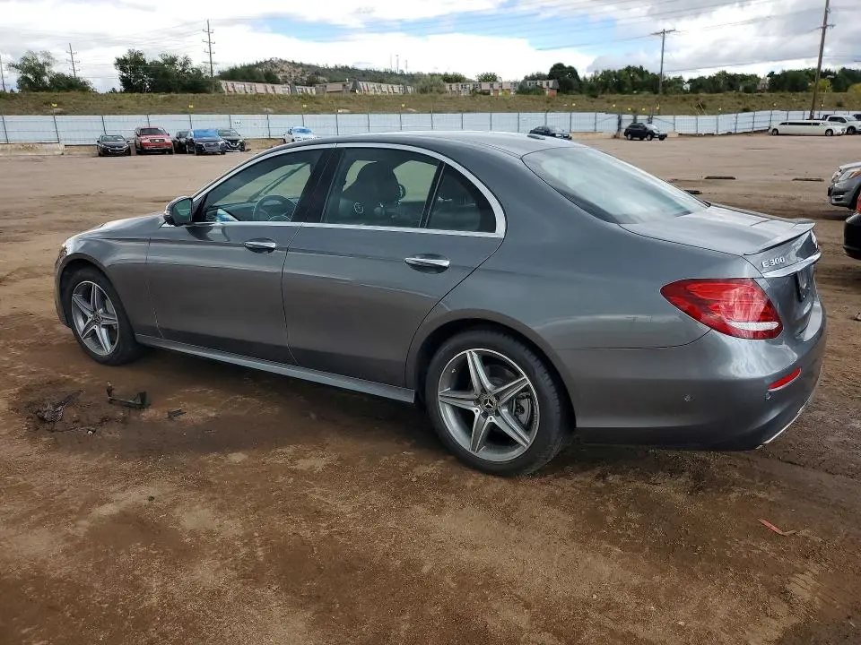 2019 MERCEDES-BENZ E 300  