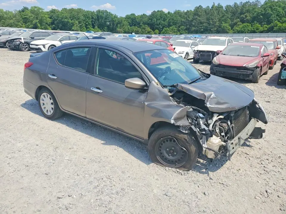 2016 NISSAN VERSA 1.6 SV  