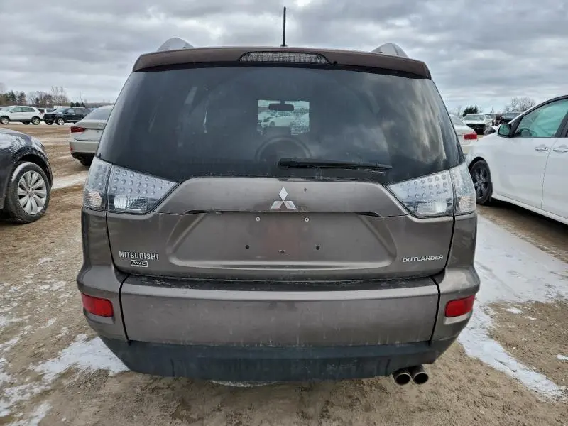 2012 MITSUBISHI OUTLANDER SE  