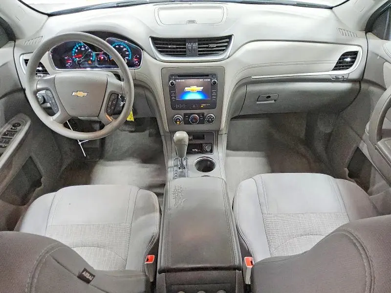 2014 CHEVROLET TRAVERSE LS  