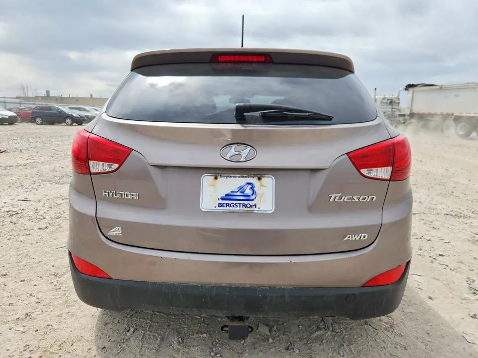 2012 HYUNDAI TUCSON GLS  