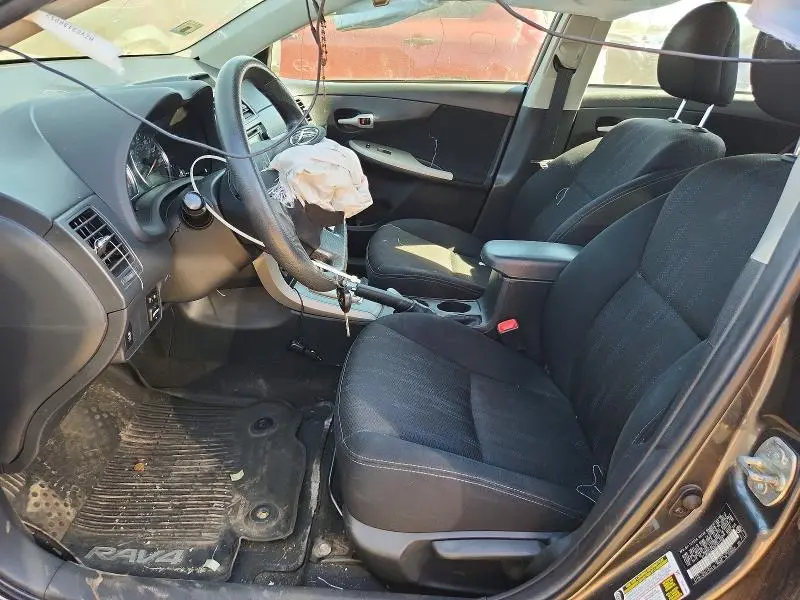 2013 TOYOTA COROLLA S  