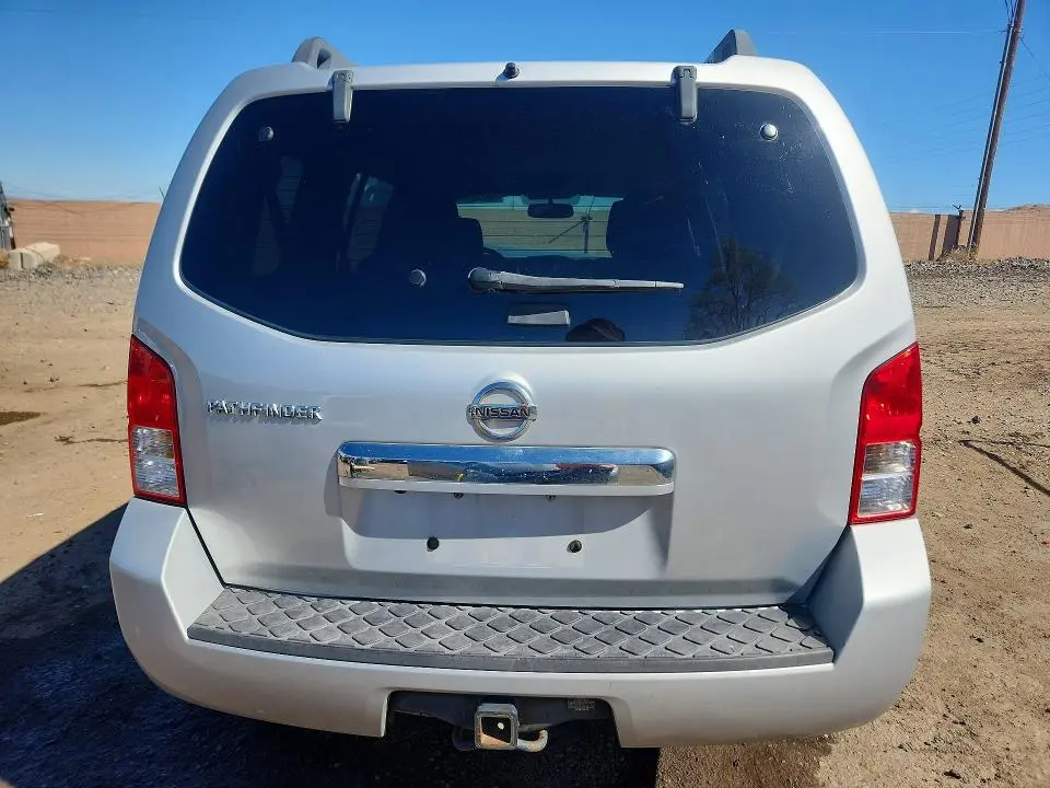 2012 NISSAN PATHFINDER S  