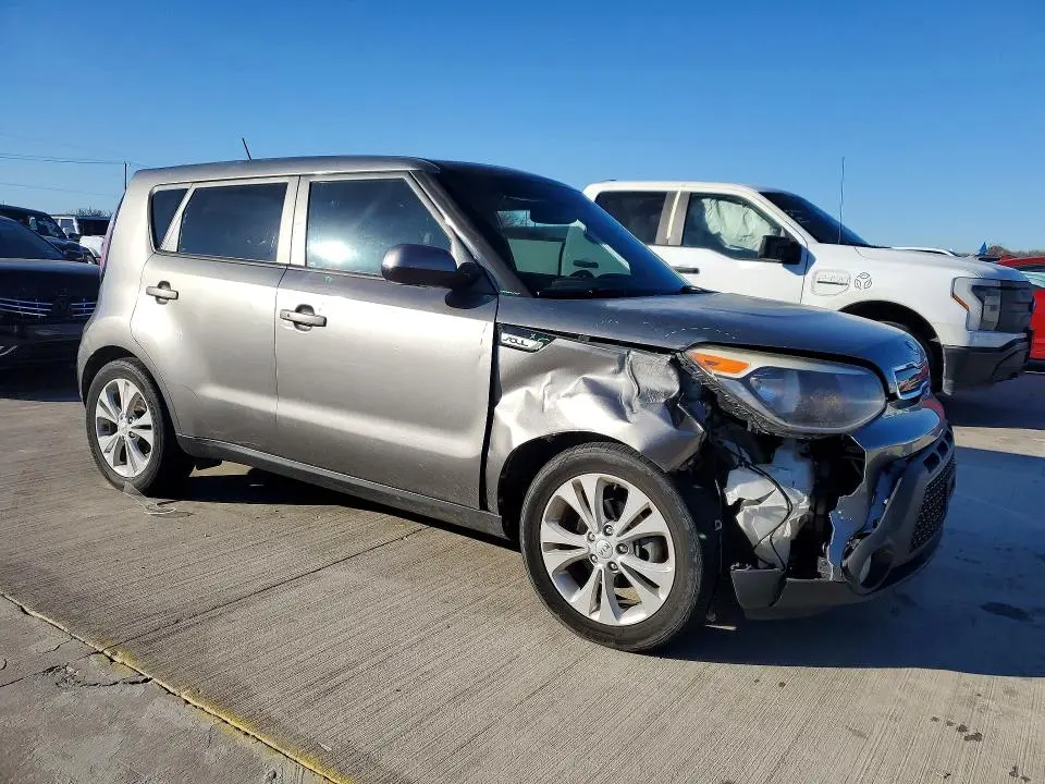 2015 KIA SOUL +  