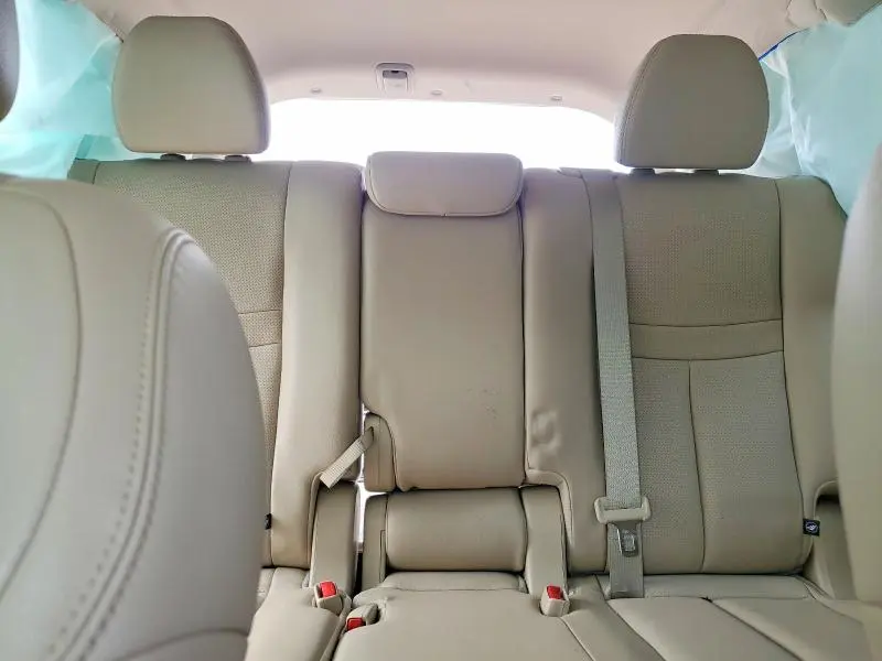 2016 NISSAN ROGUE SL  