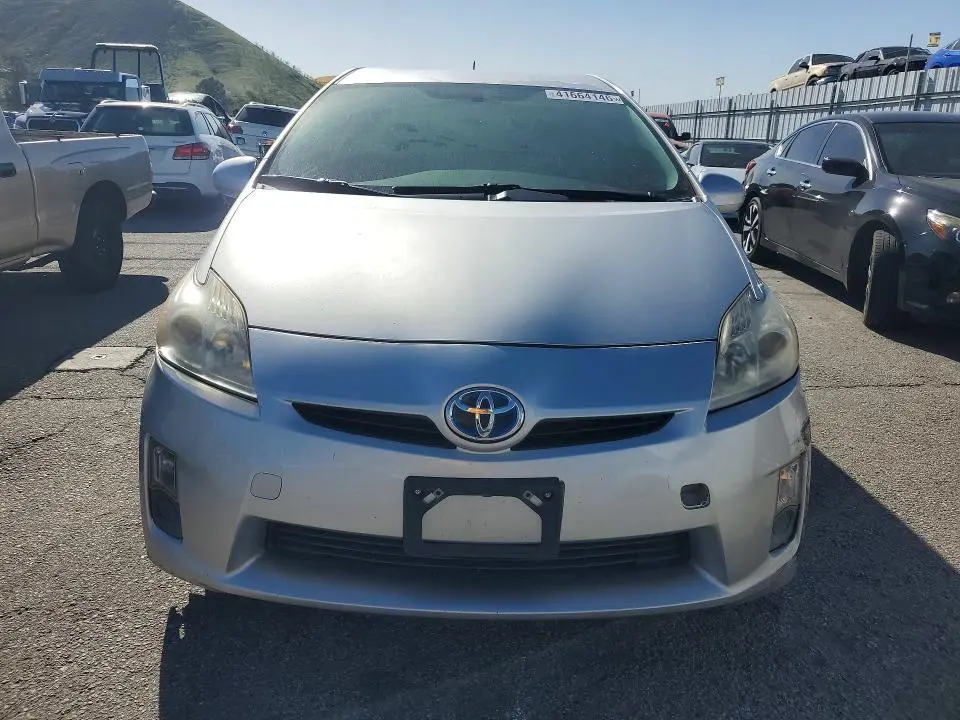 2011 TOYOTA PRIUS TWO  