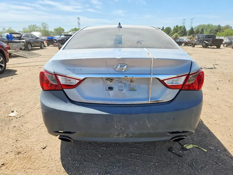 2011 HYUNDAI SONATA SE  