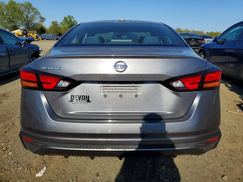 2019 NISSAN ALTIMA S  