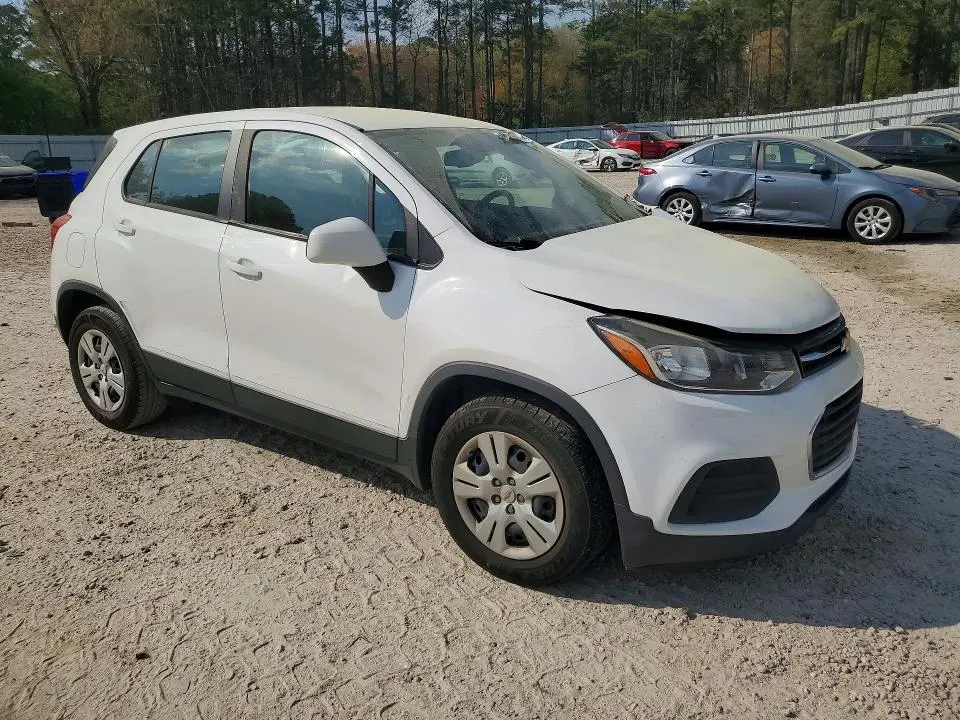 2019 CHEVROLET TRAX LS  