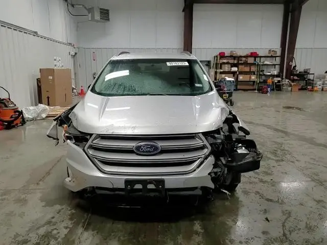 2016 FORD EDGE SE  