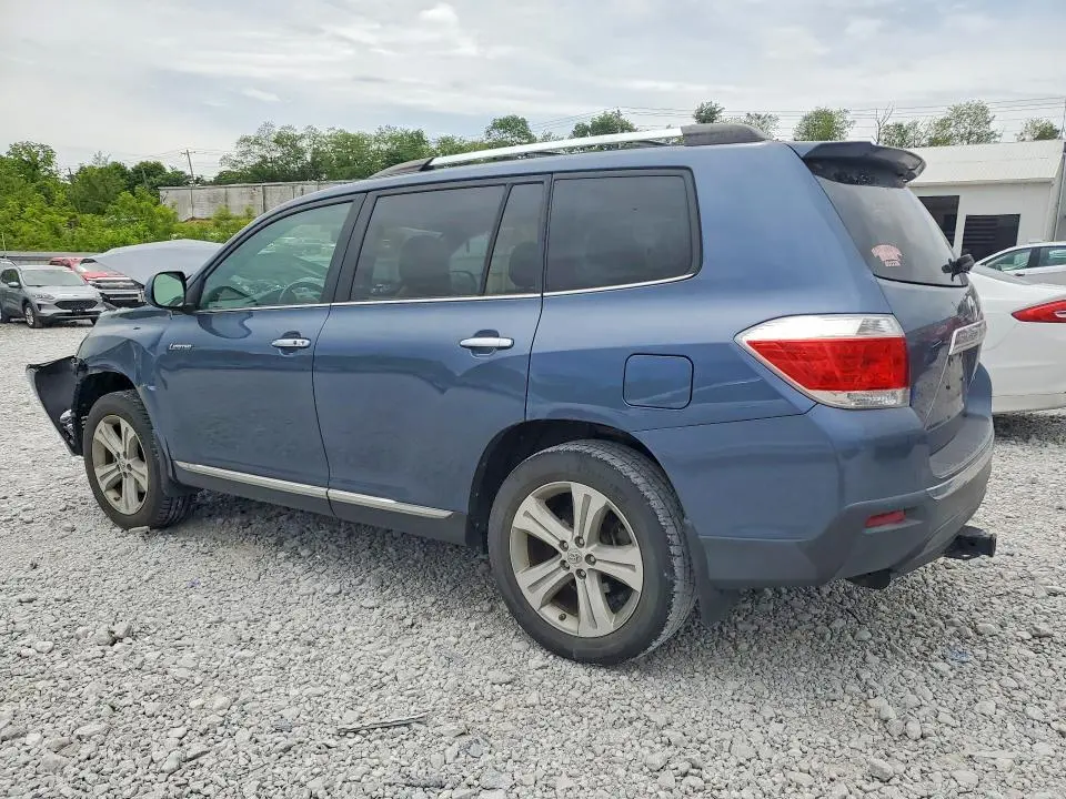 2013 TOYOTA HIGHLANDER LIMITED  