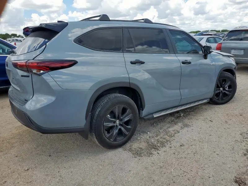 2024 TOYOTA HIGHLANDER HYBRID XLE  