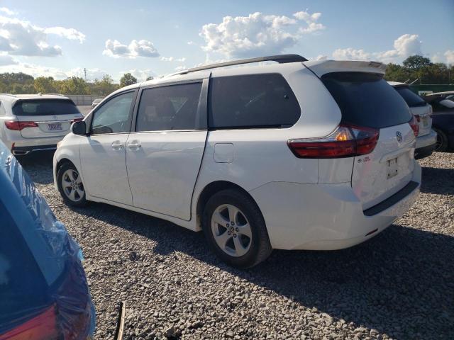 2020 TOYOTA SIENNA LE