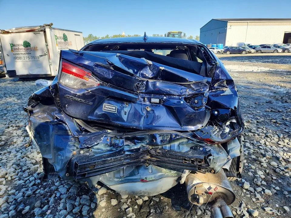 2021 TOYOTA COROLLA SE  
