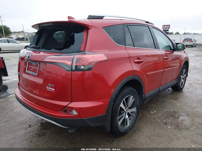 2016 TOYOTA RAV4 XLE