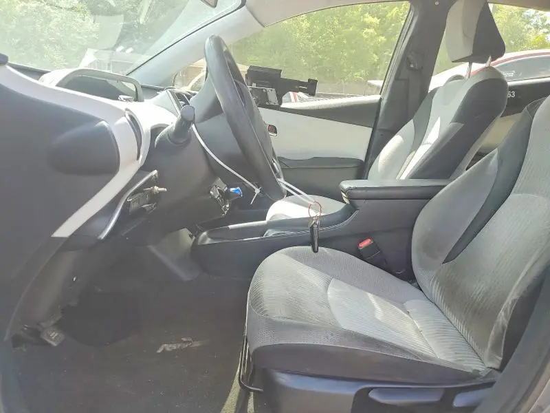 2016 TOYOTA PRIUS TWO  