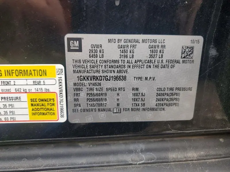 2016 GMC ACADIA SLT-1  