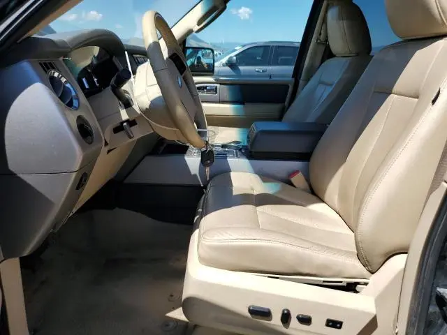 2013 FORD EXPEDITION XLT  