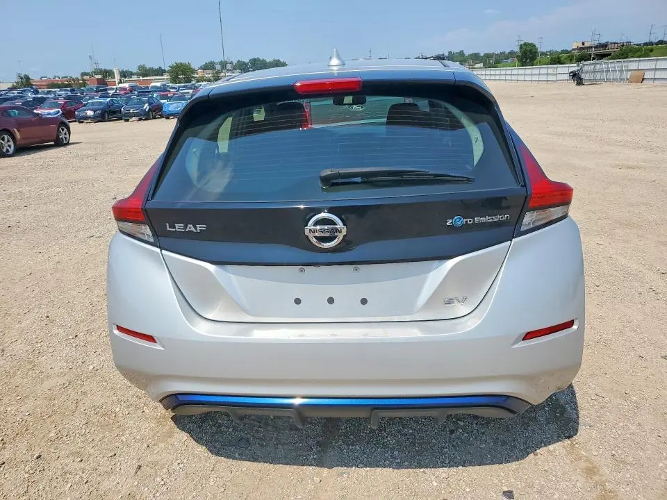 2018 NISSAN LEAF SV  