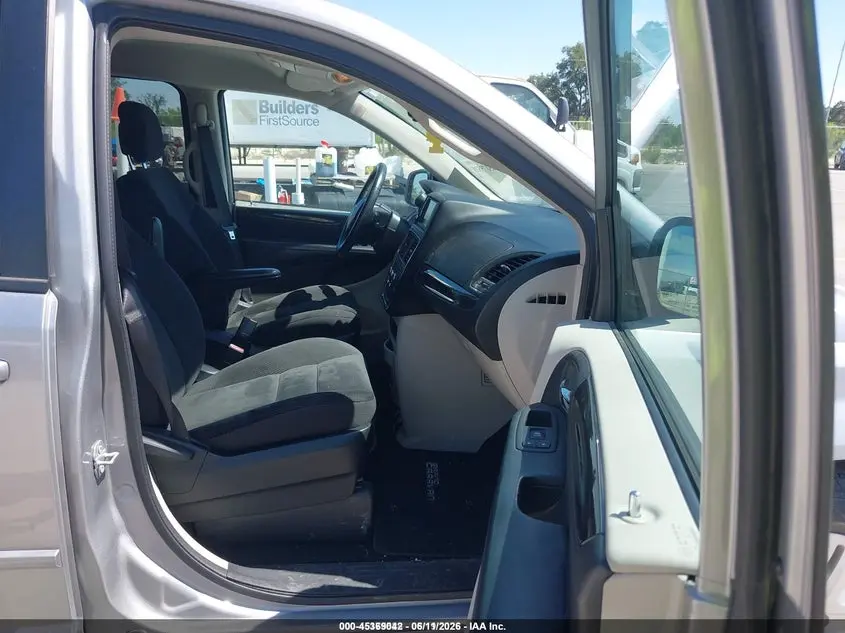 2017 DODGE GRAND CARAVAN SE