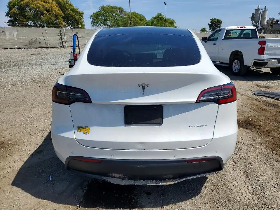 2022 TESLA MODEL Y   