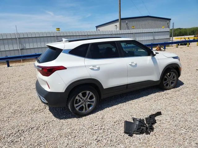 2023 KIA SELTOS S  