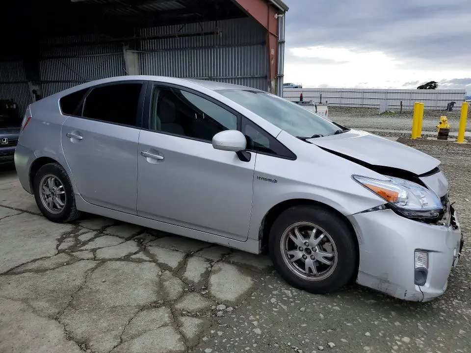 2010 TOYOTA PRIUS II  