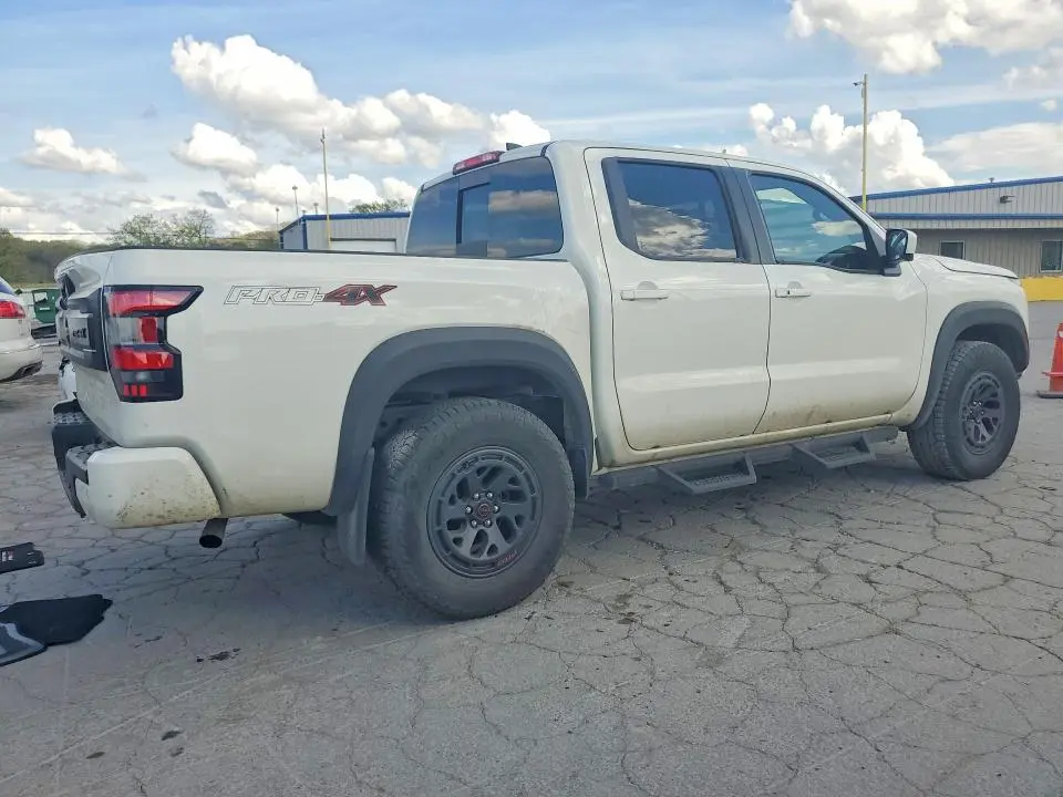 2025 NISSAN FRONTIER PRO-4X  