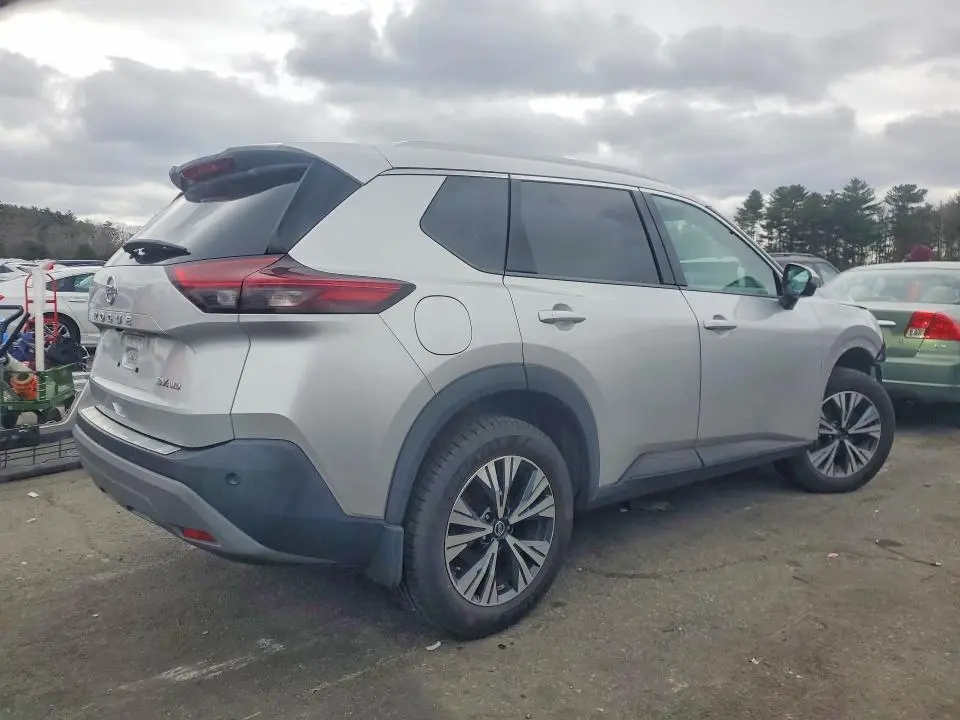 2021 NISSAN ROGUE SV  